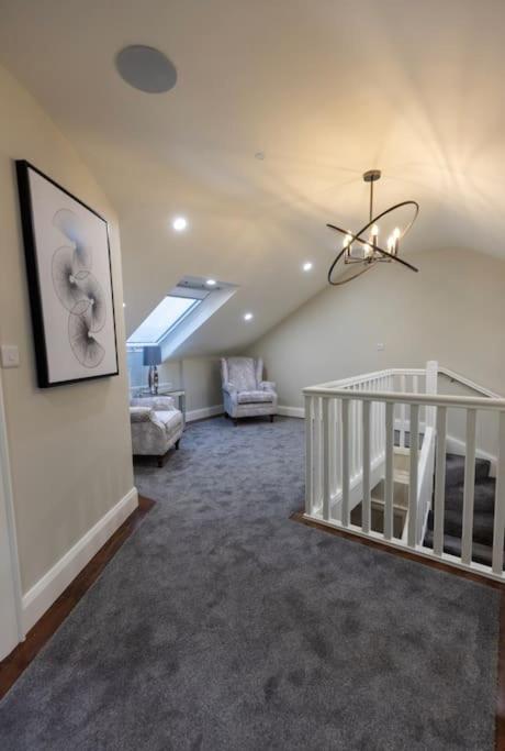 Luxury Town Centre Apartment Cookstown Kültér fotó