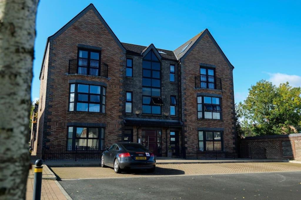 Luxury Town Centre Apartment Cookstown Kültér fotó